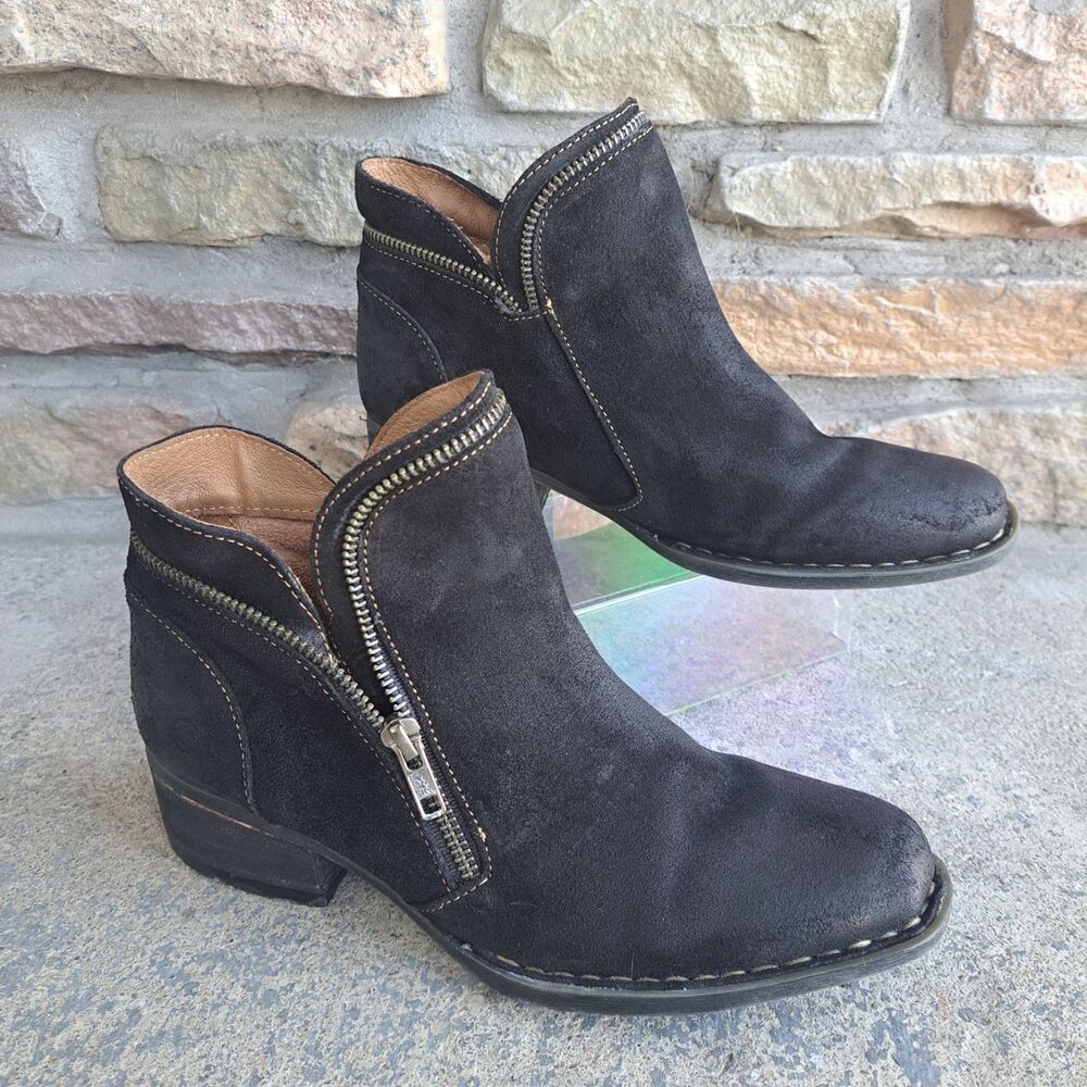 Born Booties Malta Zipper Suede 8/39 Black Leather Distressed Festival  Comfort